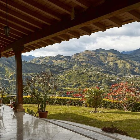 Villa Beatriz Lodge 빌카밤바 외부 사진